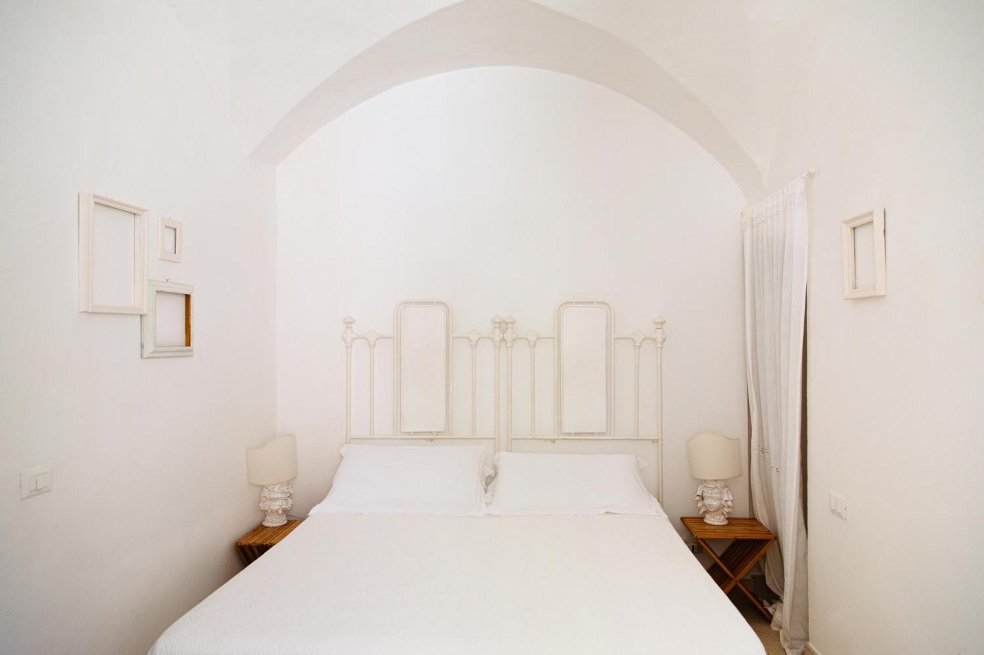 Bed and Breakfast Palazzo De Mori Otranto Exterior foto